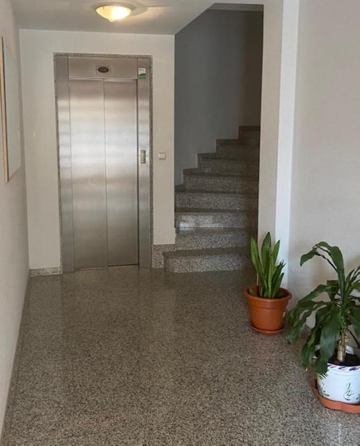 Centrico Apartamento Con Todo A Estrenar En La Playa Santa Pola Exterior foto